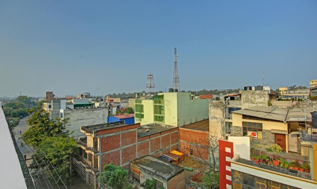 Itsy By Treebo - Royale Inn Meerut Ngoại thất bức ảnh